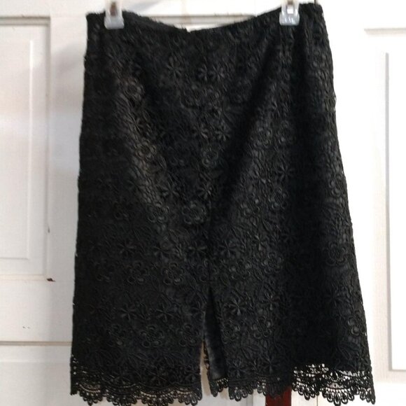 Black Lace Mini Apt. 9 Size 6 - Picture 1 of 9